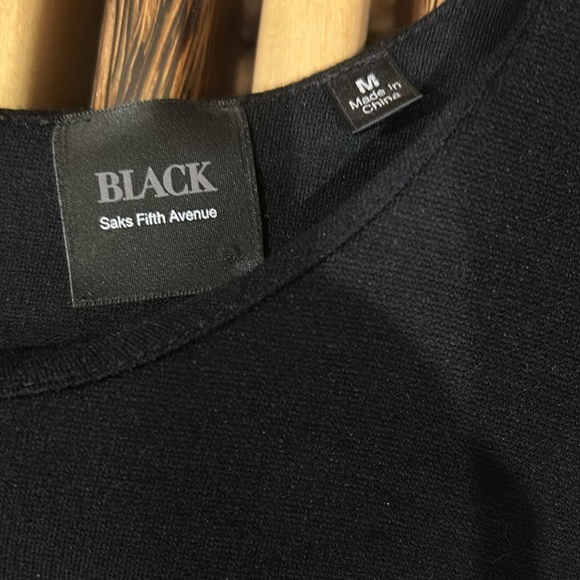 Saks Fifth Avenue Black Label - Black Top - Size Medium - Picture 2 of 5